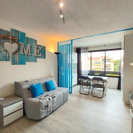 Hypercenter 27 M With Wifi And Shared Pool Fréjus Exterior foto